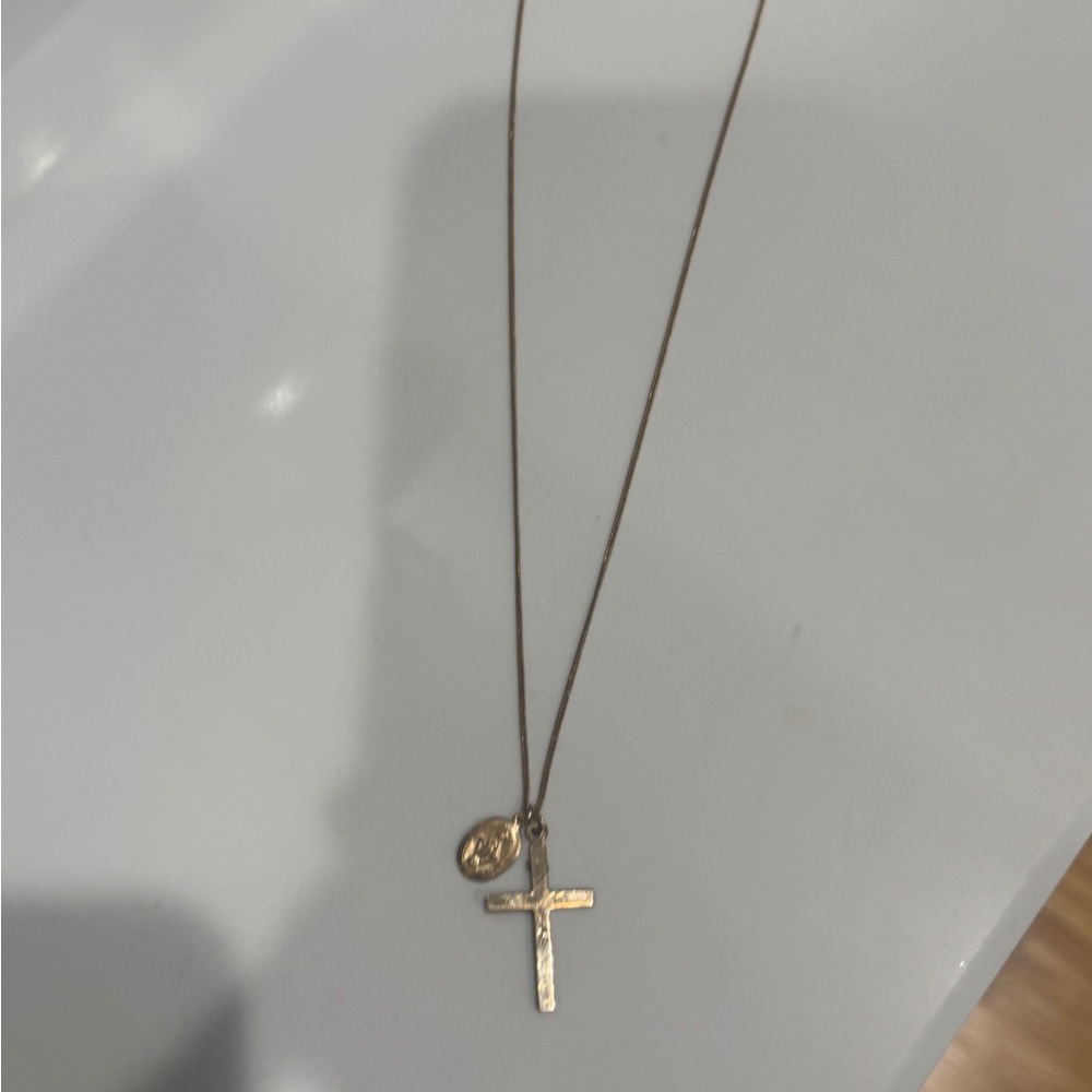 Bagatiba D2C Gold Necklace - Picture 3 of 7
